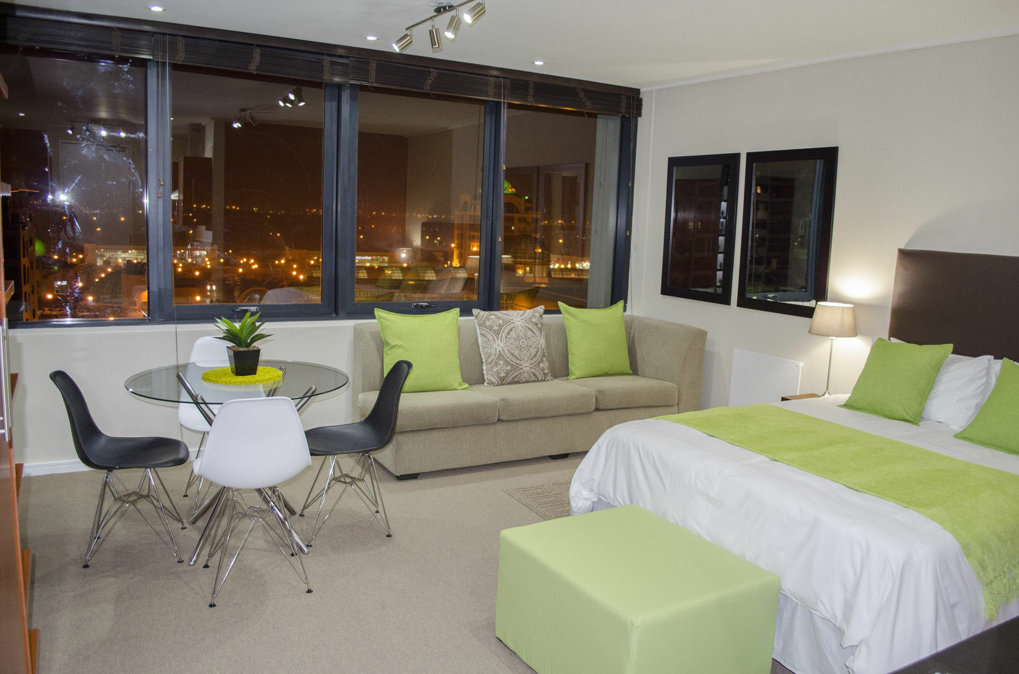 Manhattan Luxury Apartments Κέιπ Τάουν Εξωτερικό φωτογραφία